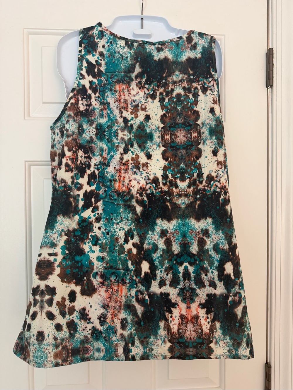 XL Sleeveless Tunic Top Teal Animal Print Crochet Trim NWOT - Picture 5 of 6
